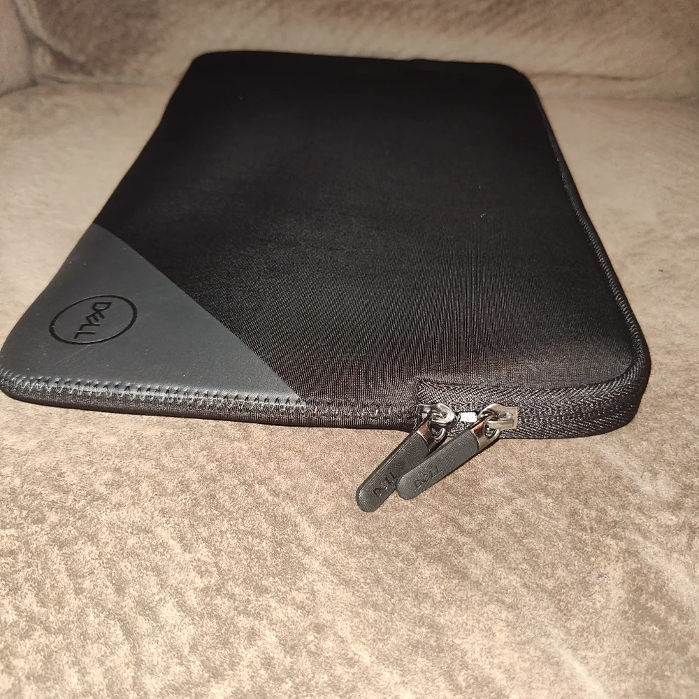Dell Essential Sleeve - ES1320V - Fits up to 13